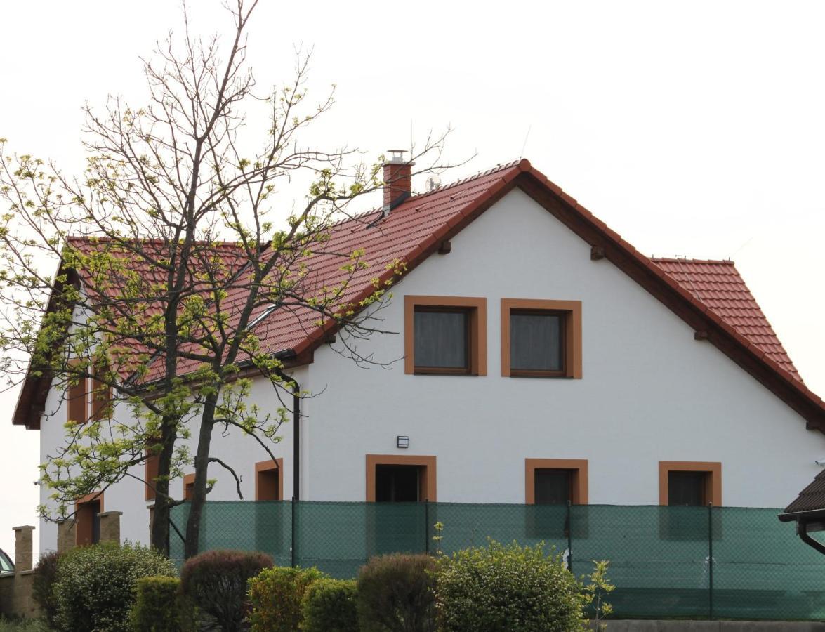 U Floderu Guest House Bavory Eksteriør bilde