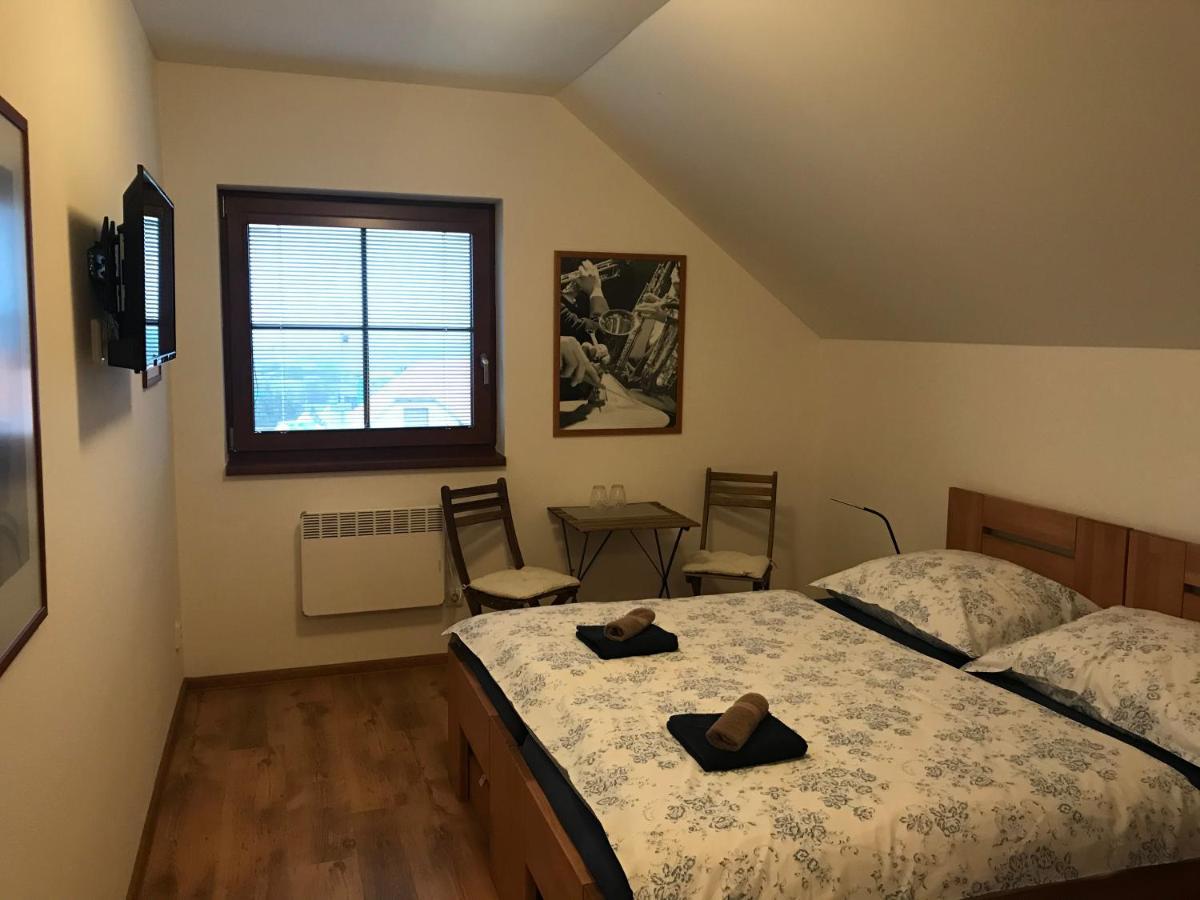U Floderu Guest House Bavory Eksteriør bilde