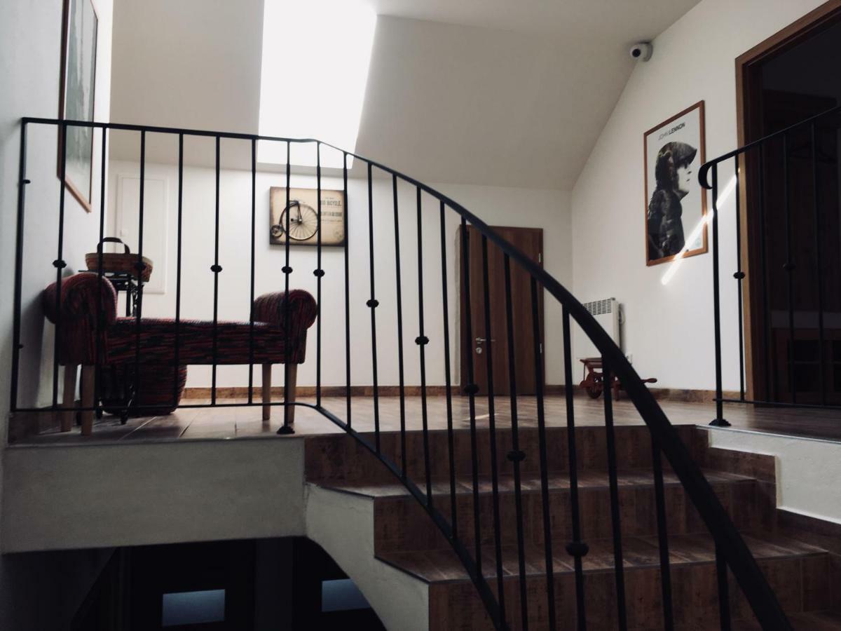 U Floderu Guest House Bavory Eksteriør bilde