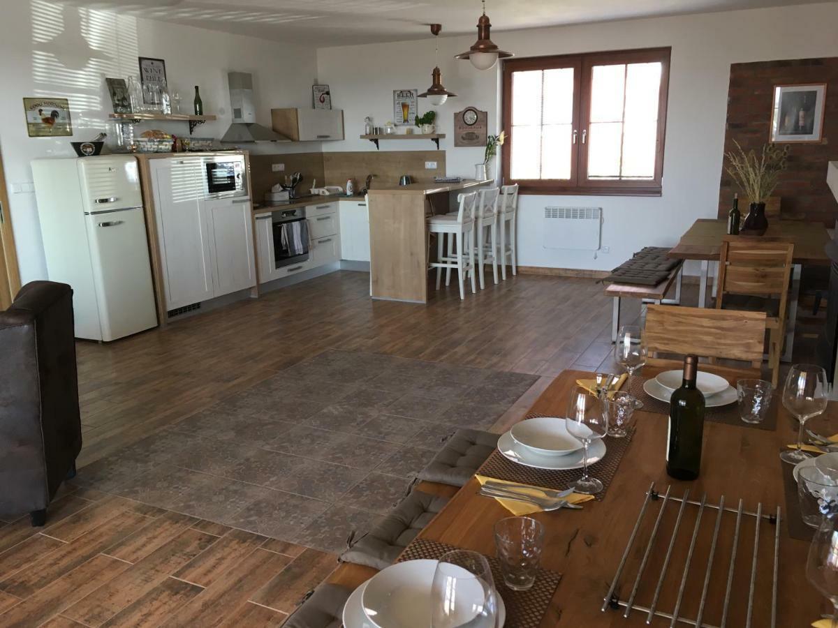 U Floderu Guest House Bavory Eksteriør bilde